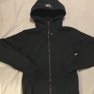 GUC Size 6🍋Lululemon black Scuba Hoodie